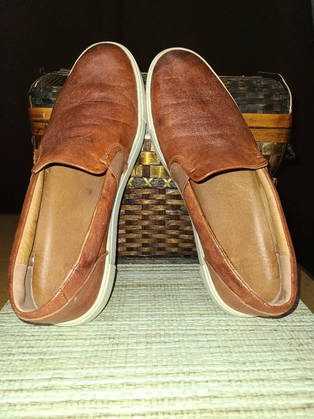 Women’s Frye Ivy Cognac – Oyster Color Leather Slip On Comfort Loafer Shoe 8.5M